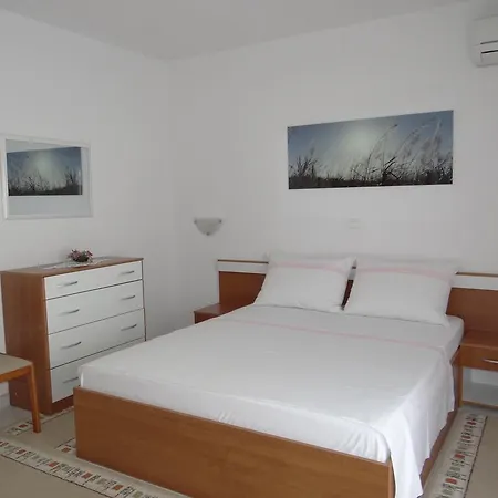 Vila Lola Apartmani Trogir Exterior photo
