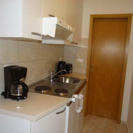 Vila Lola Apartmani Trogir Exterior photo