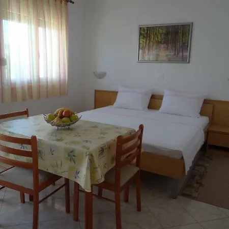Vila Lola Apartmani Trogir Exterior photo