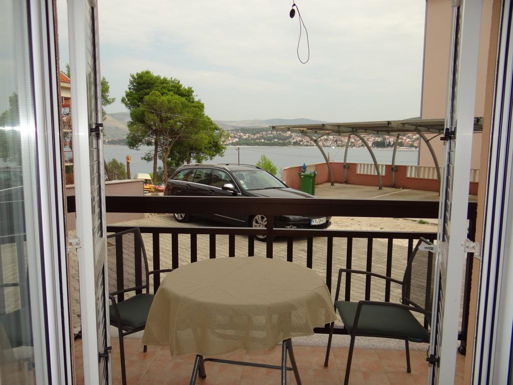 Lola Apartamento Trogir